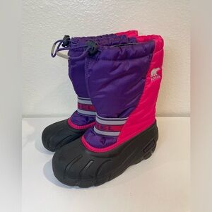 Sorel Flurry Youth Pink and Purple Snow Boots Size‎ 1